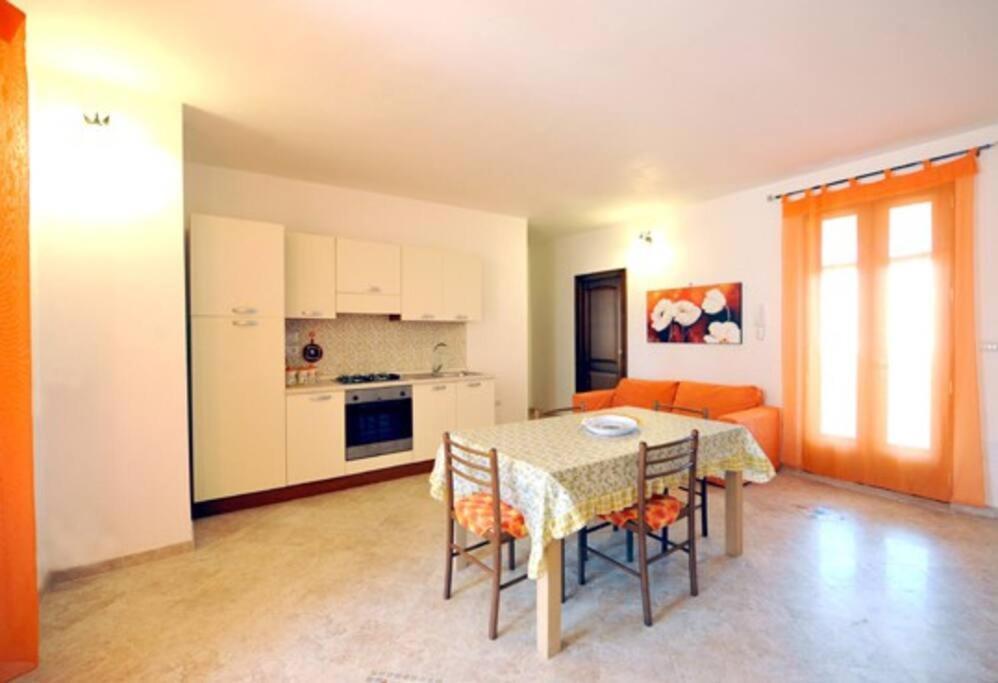 Casa Vacanze La Casa Di Katia Castro  Extérieur photo