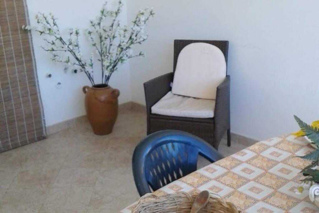 Casa Vacanze La Casa Di Katia Castro  Extérieur photo